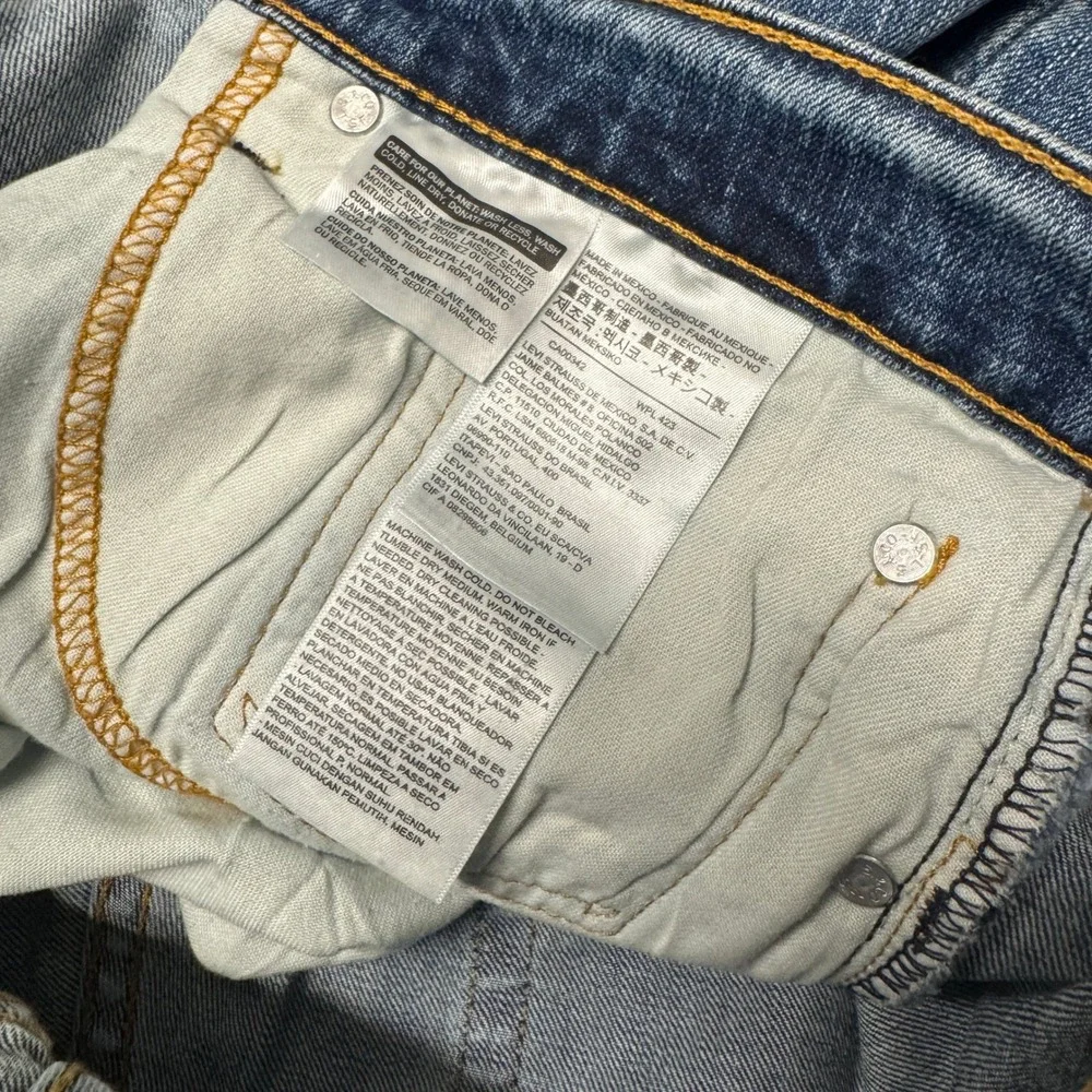Levi's 514 Jeans Mens 31x32 ACTUAL Straight Fit Blue Denim Classic
